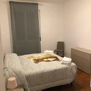https://leoncavallo-house.it-lombardy.com