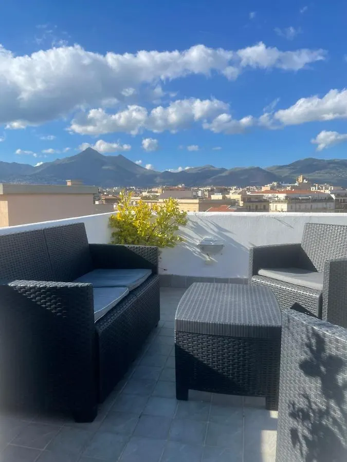 La Terrazza Su Palermo Bed & Breakfast 0*,  Italy