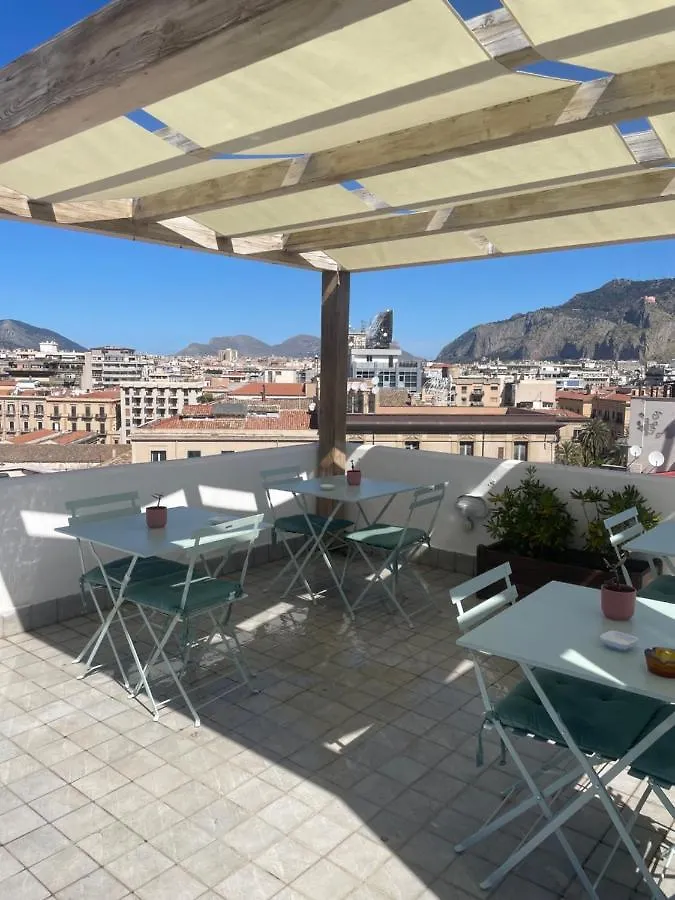 Bed and Breakfast La Terrazza Su Palermo Italien